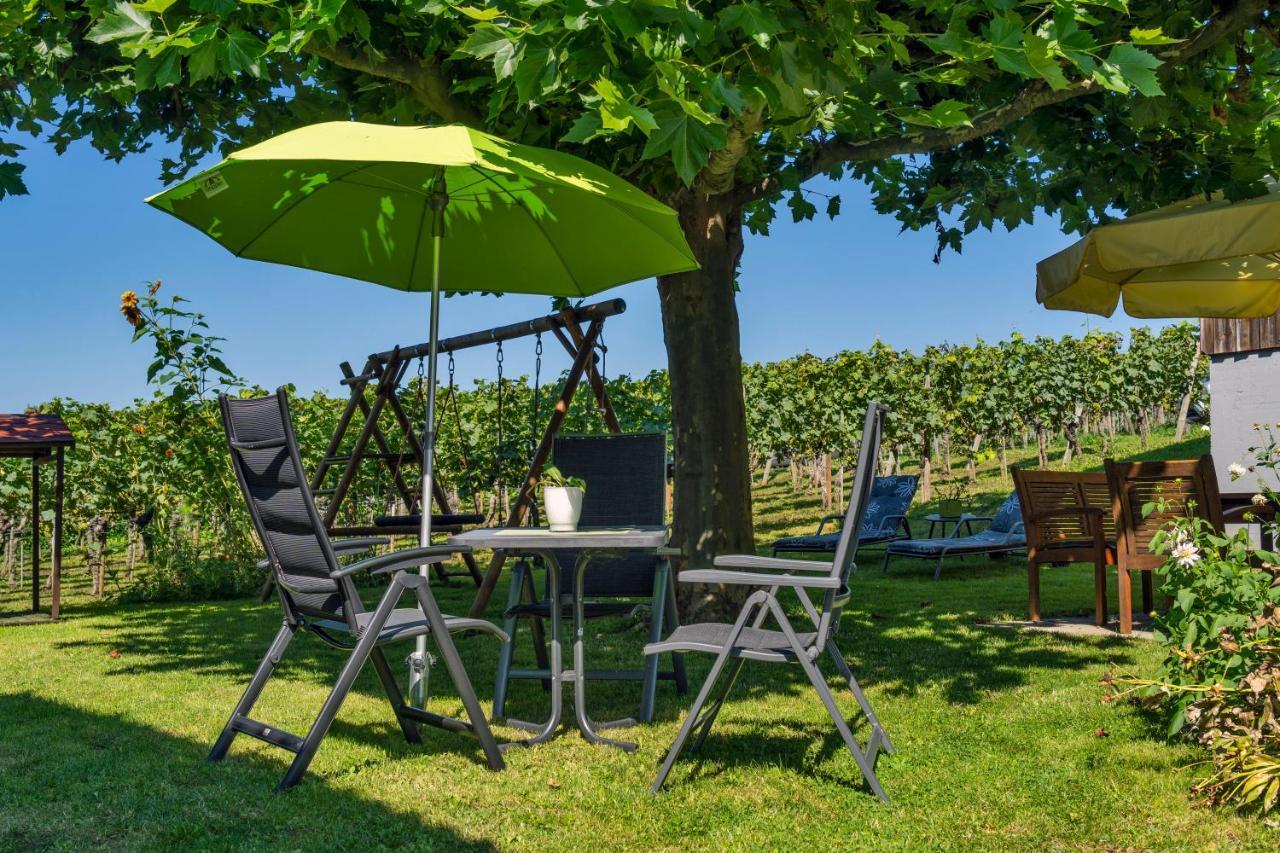 Ferienhof Berger UG Hagnau am Bodensee Exterior foto
